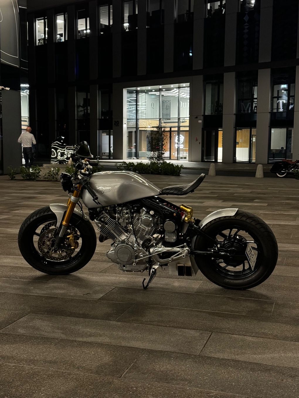 Yamaha XV Custom Cafe Racer