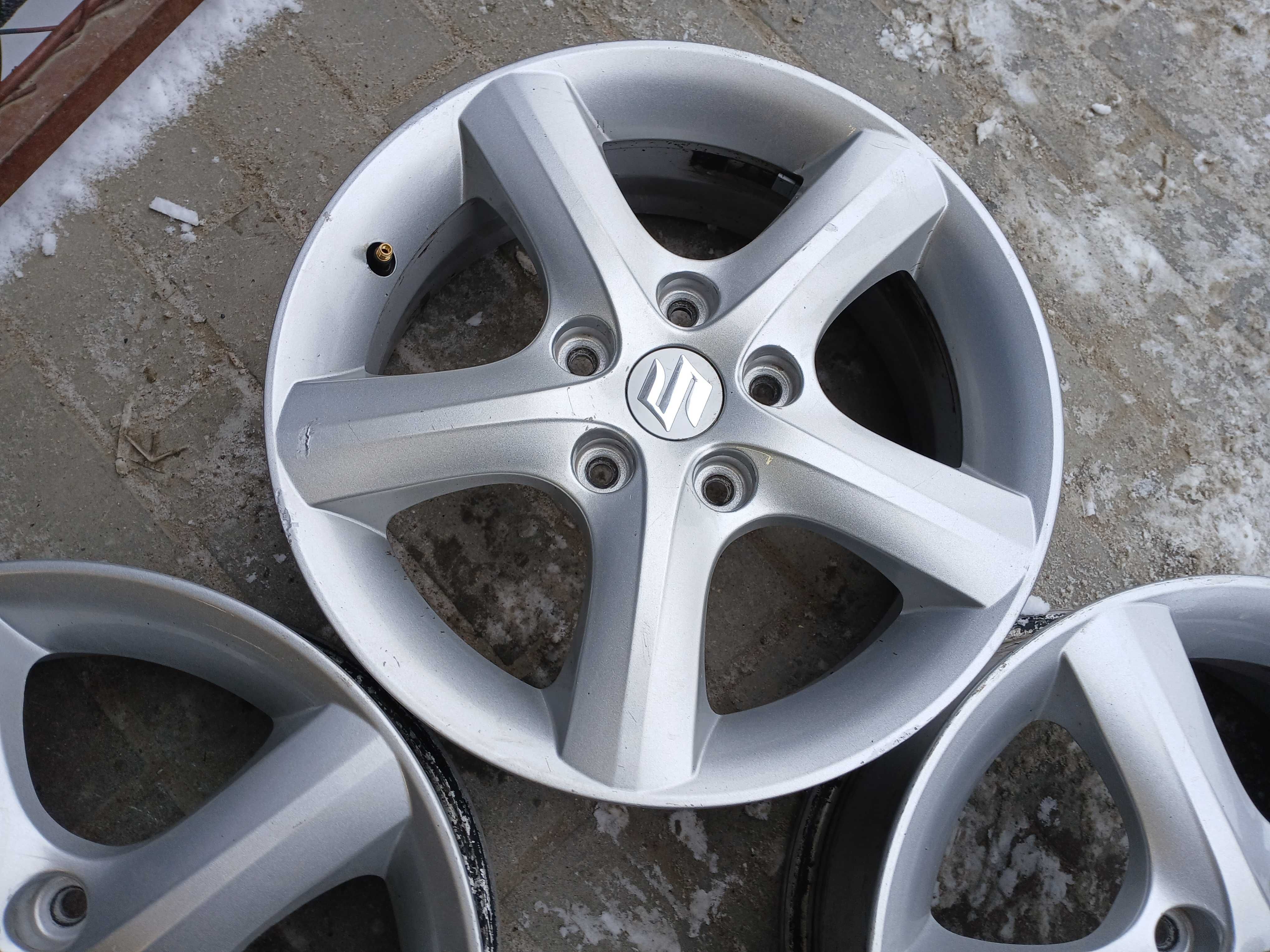 4x felgi 16 5x114,3 Suzuki SX4 S-Cross Vitara Swift Sport Toyota ET50