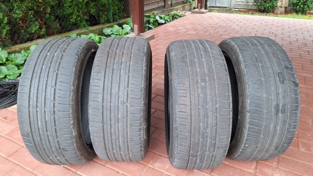 Sprzedam opony letnie Falken R17