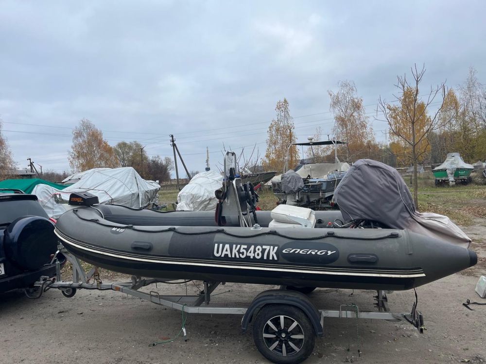 Продам лодку RIB 4.50