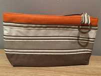 Bolsa necessaire Avene - Medidas 27x15 cm