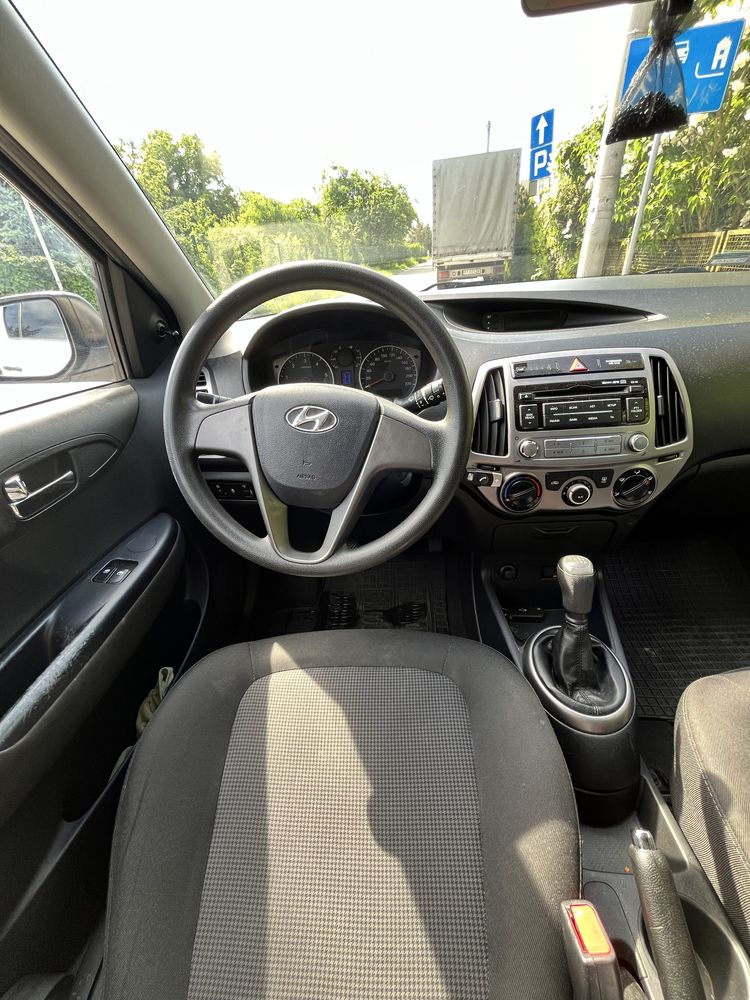 Hyundai I20 bardzo ładny stan