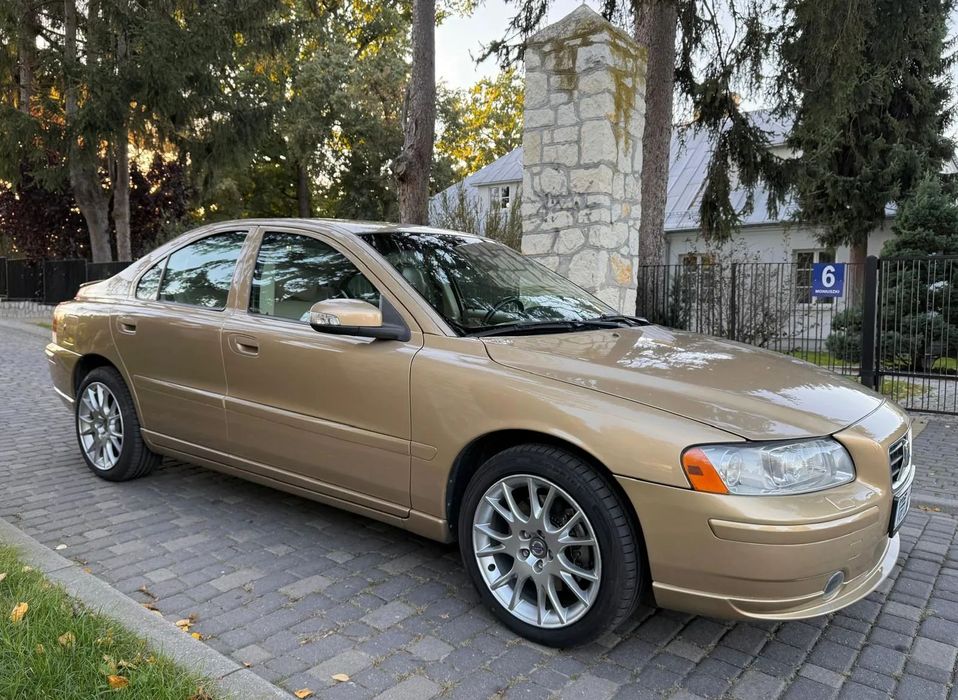 Volvo S60 2.4 D5 185km 6 biegów Salon Polska