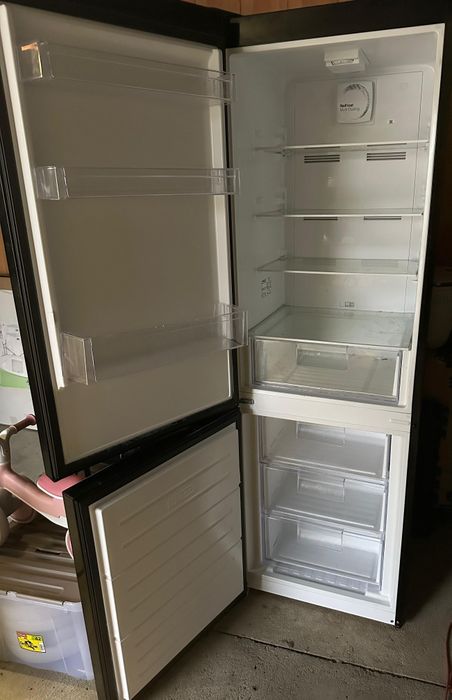 Lodówka finlux no Frost 186cm