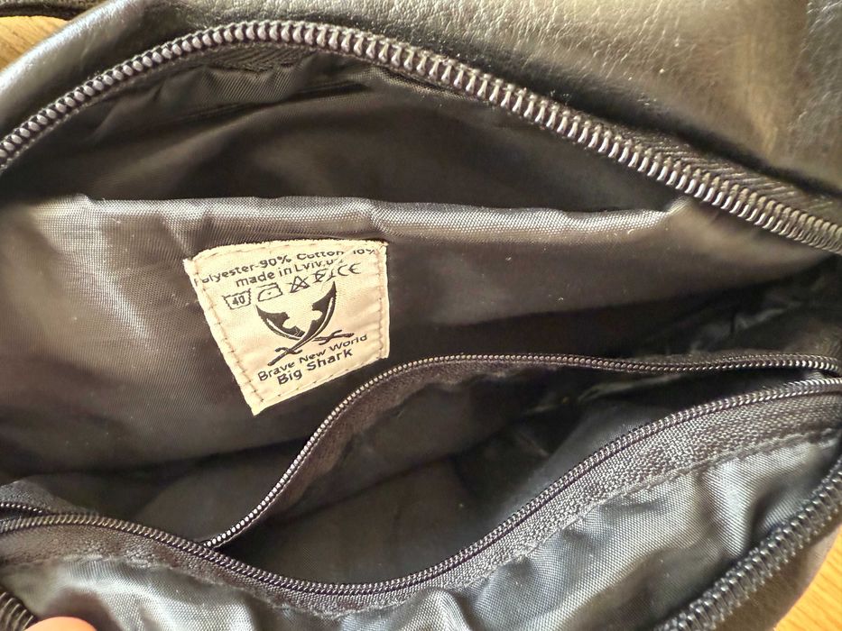 Поясна сумка бананка Big Shark - чорна, екошкіра