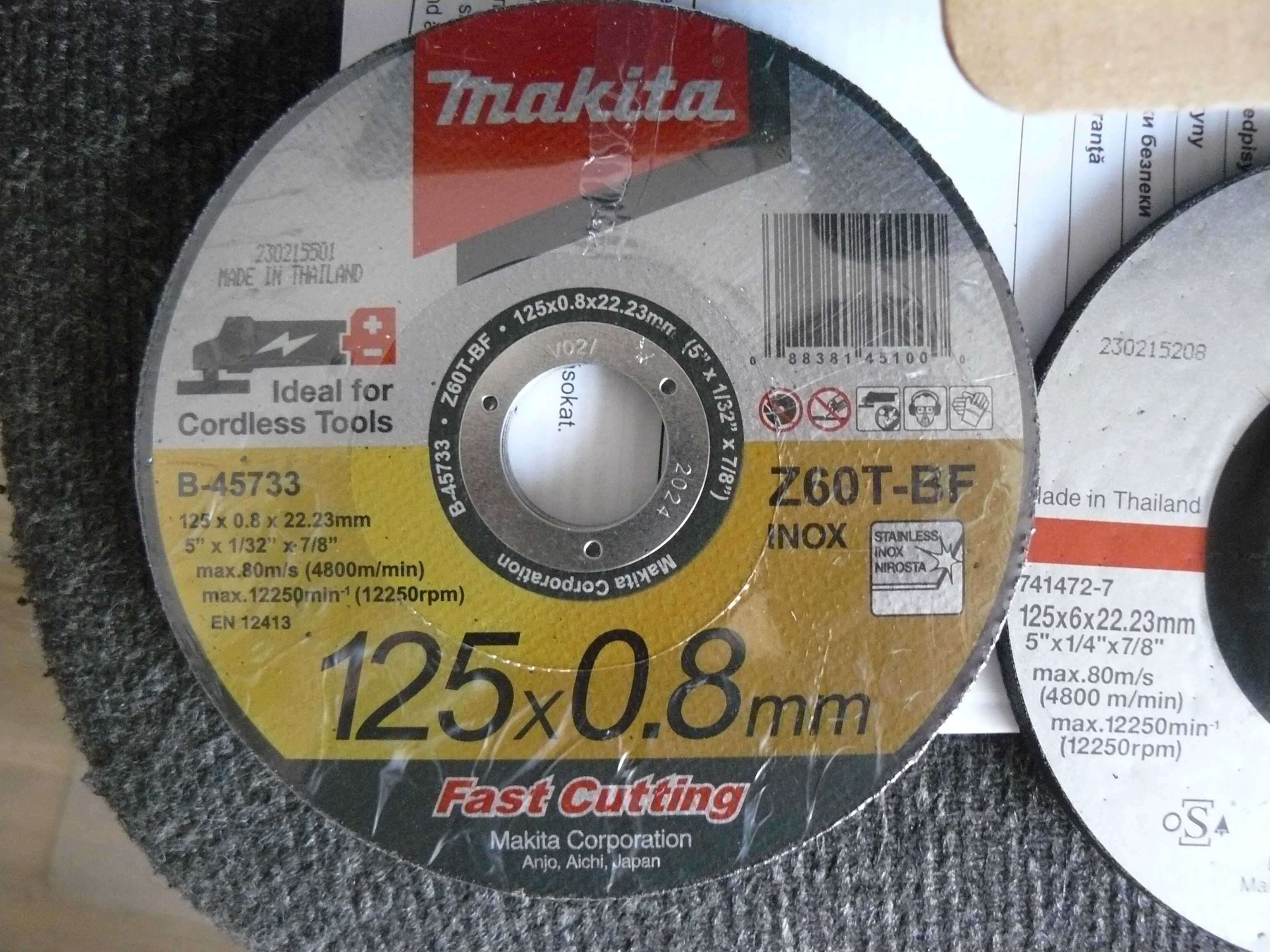 Szlifierka kontówka Makita kompletna 125 cm 840 watów pyłoszczelna