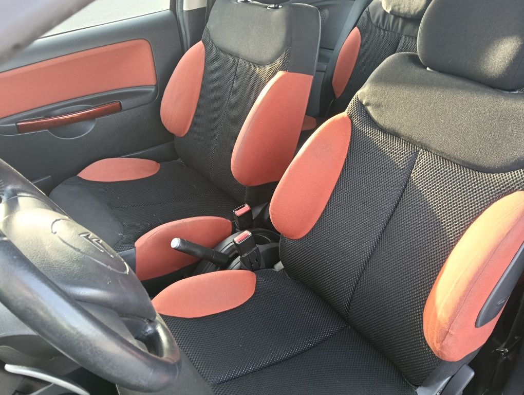Citroen c2 Hatchback - Automático - 1.4 - Diesel