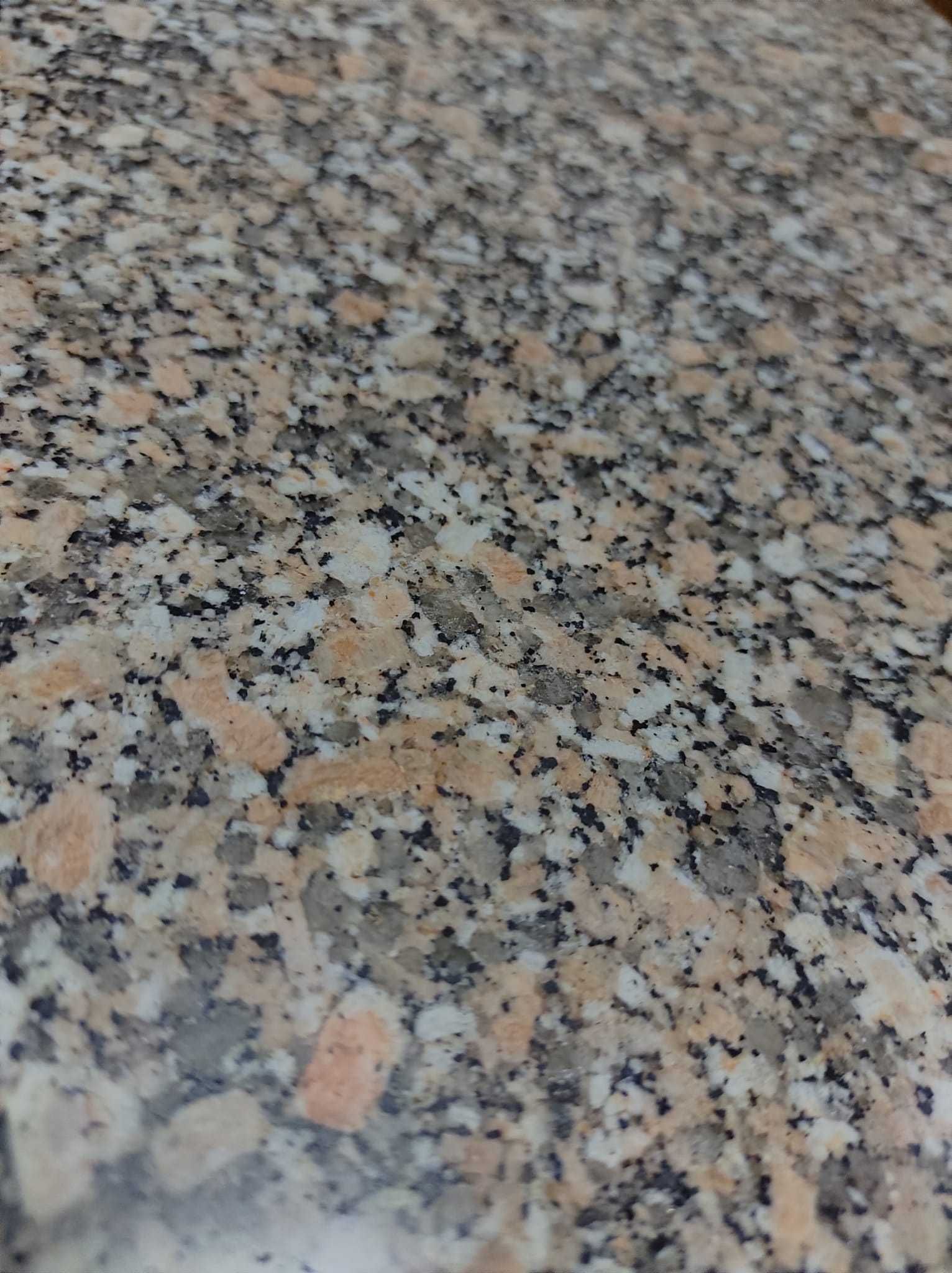 Mesa de cozinha pedra