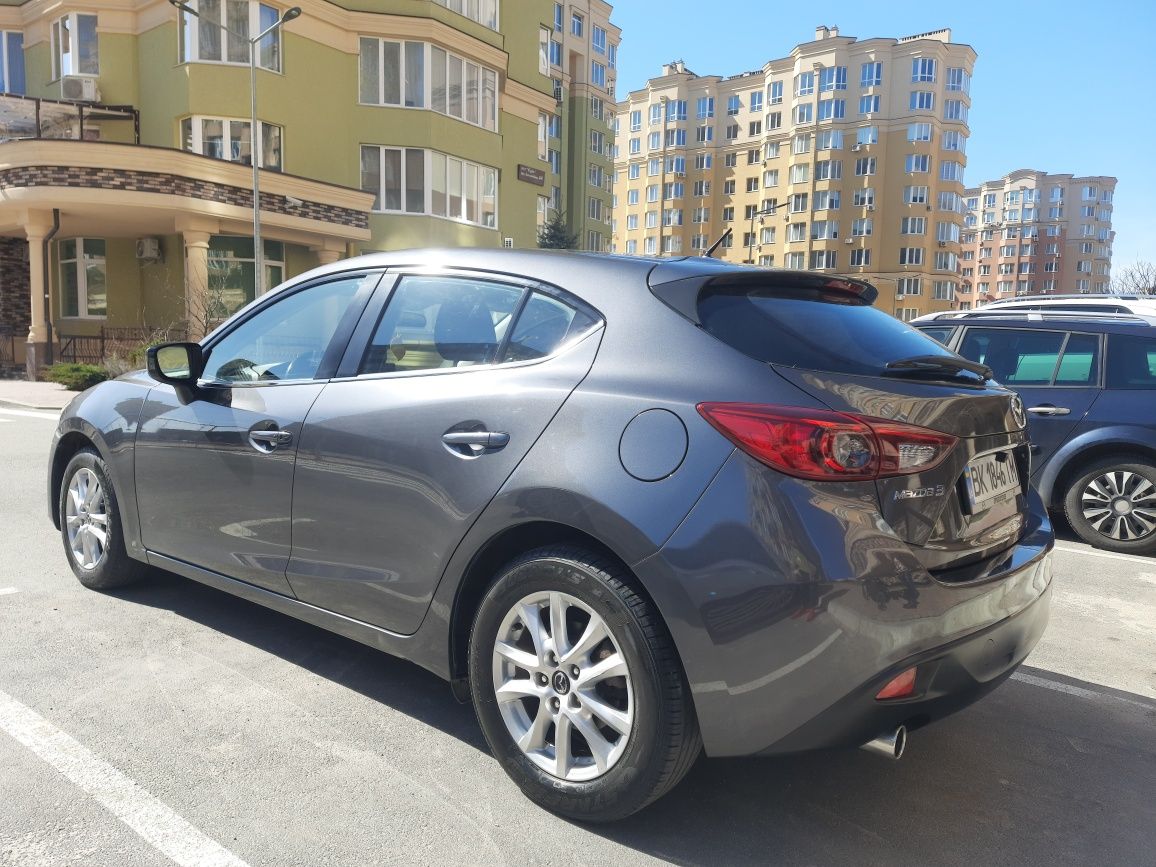 Mazda 3  Мазда 3 продам авто