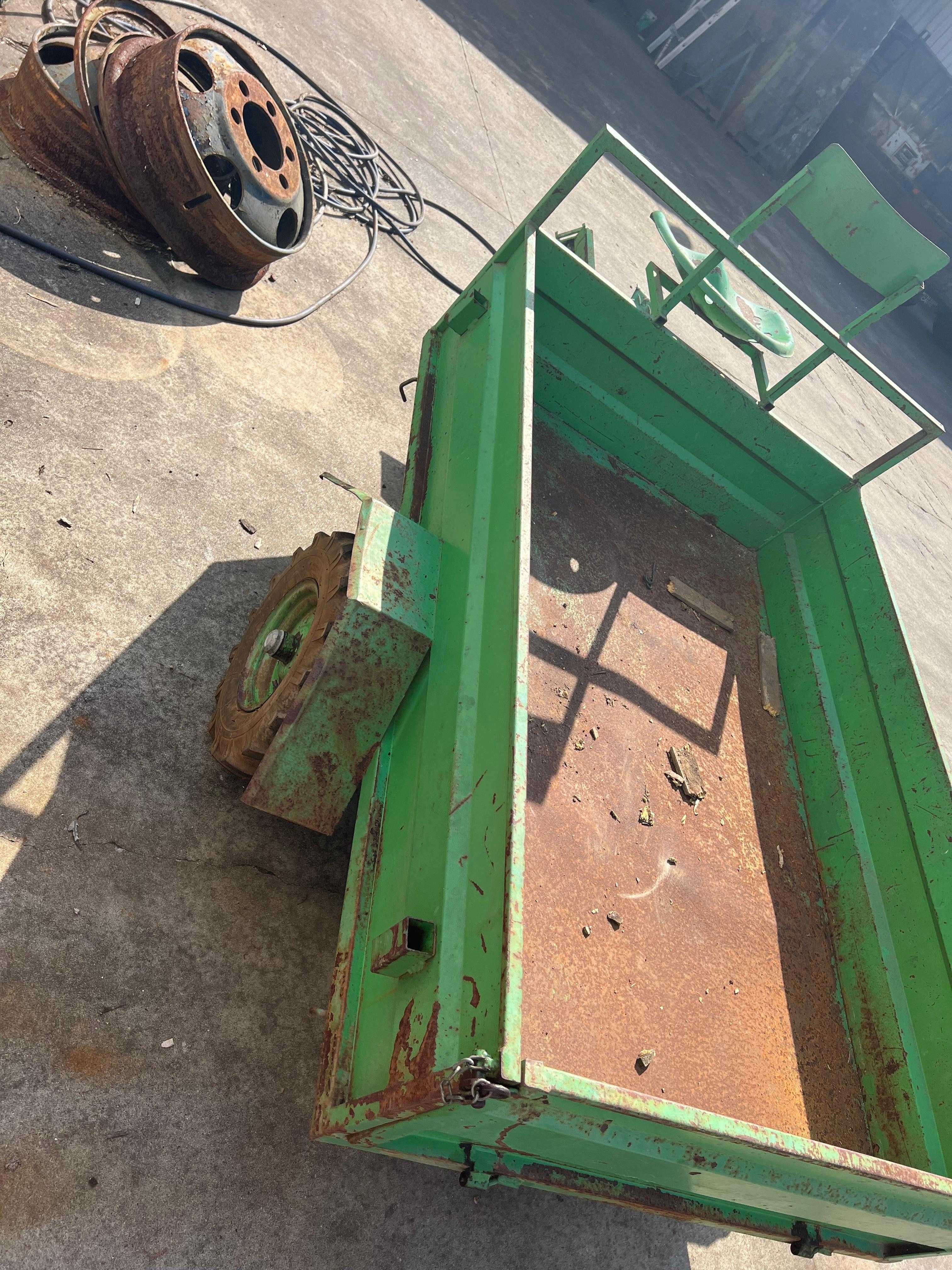 Reboque motoenchada