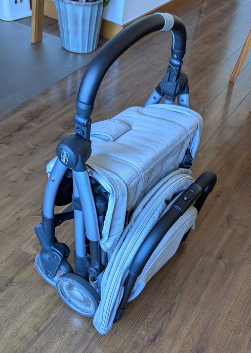 Chicco Goody Plus Grey Mist – Carrinho compacto de dobra automática
