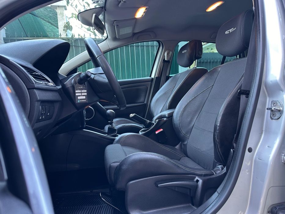 Renault Megane GTline 1.5 DCI Nacional 160.000KMS Reais Estimada 2011