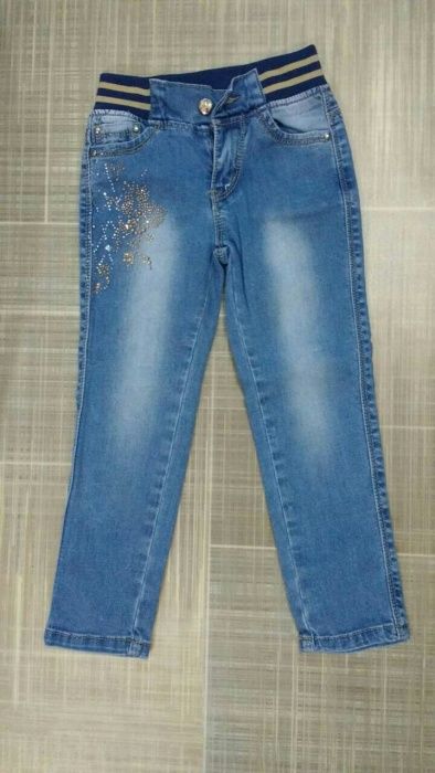 Продам джинси на струмку дівчинку (116 зріст)
