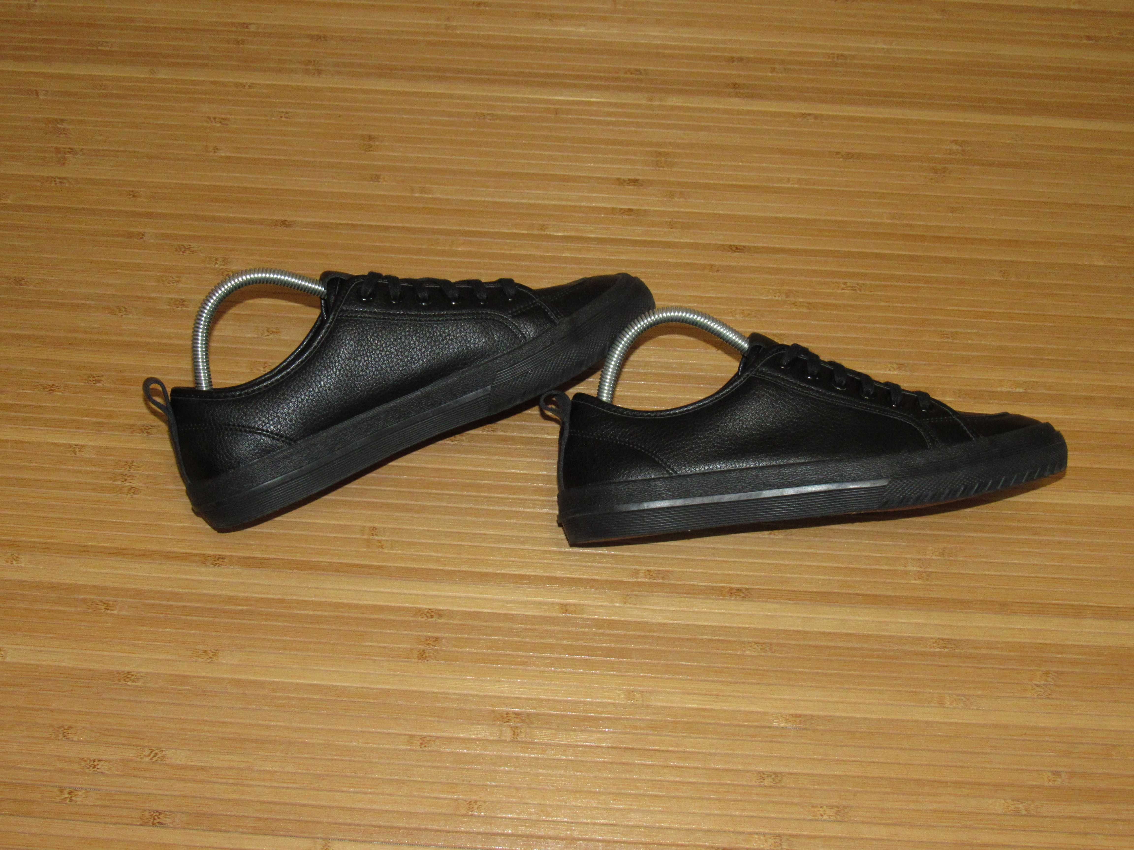 Кеди, кросівки (шкіряні) Clarks Roxby Lace; EUR-39½