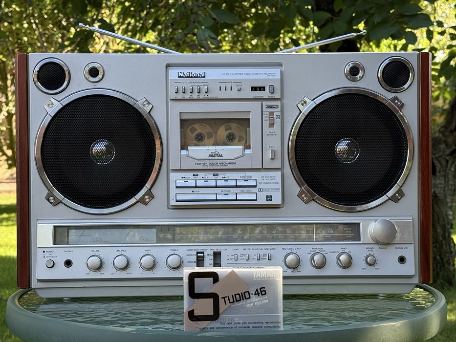 Продам магнитолу National RX-7000