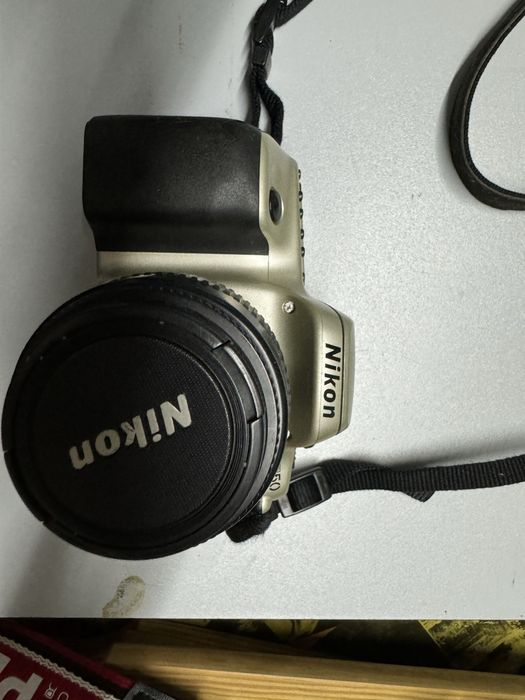 Maquina fotografica Nixon F50