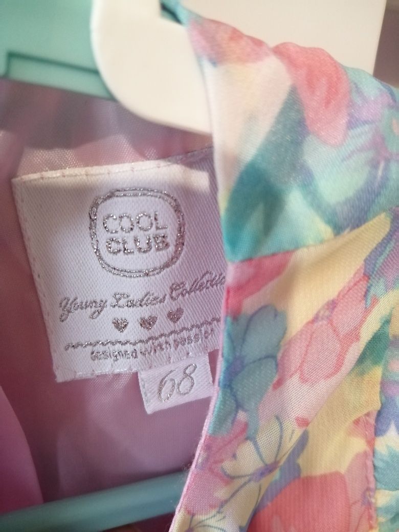 Kolorowa sukienka CoolClub r. 68 Wielkanoc, sesja
