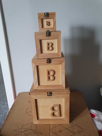 Komplet drewnianych pudełek ABC