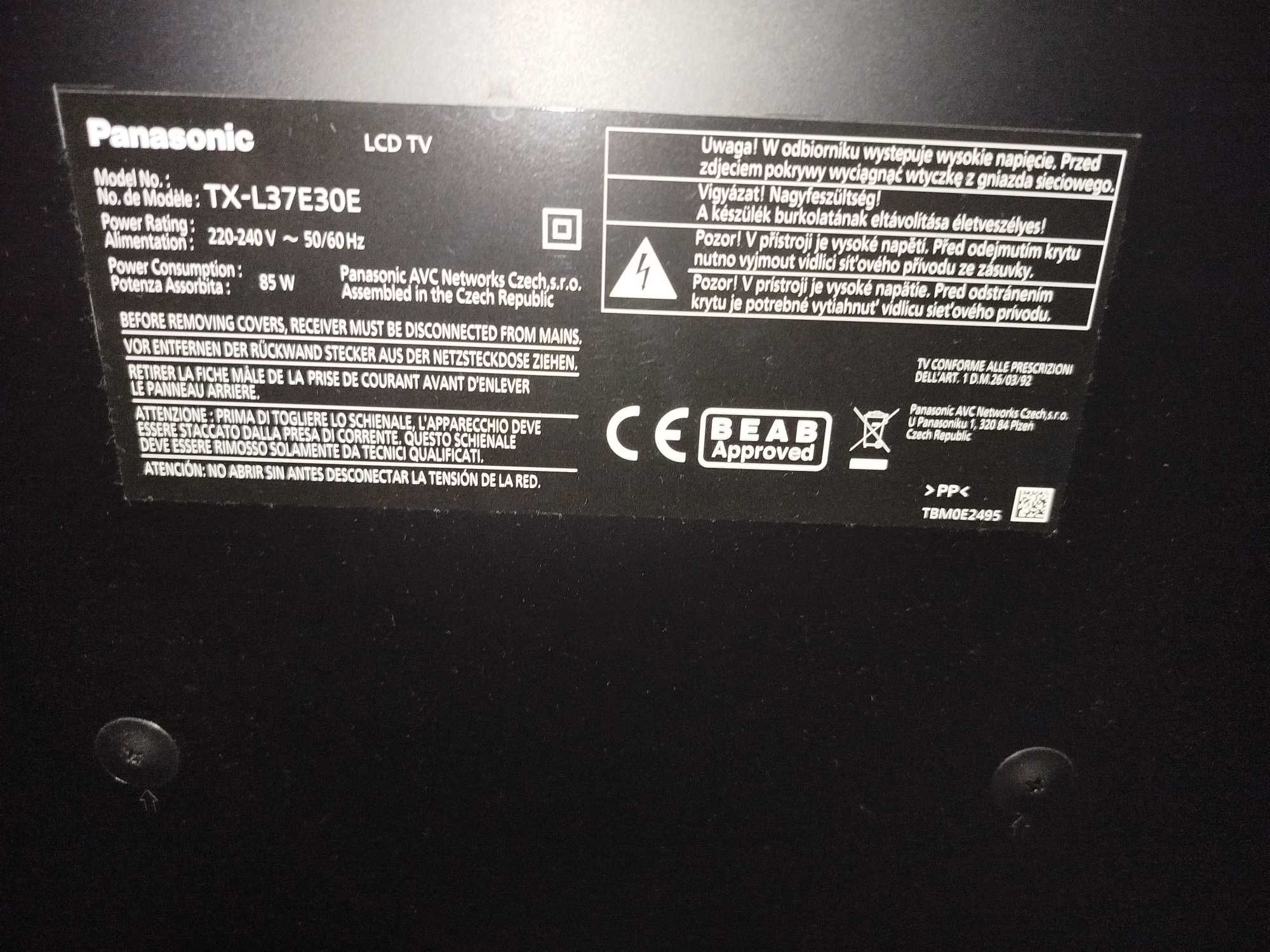 Telewizor LED TV Panasonic TX-L37E30E + głośniki Genius 2.0 SP-HF1800A