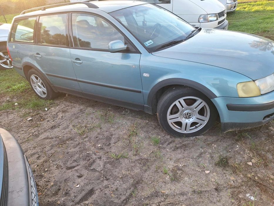 Passat b5 1.9 automat z przeznaczeniem na części czytaj opis