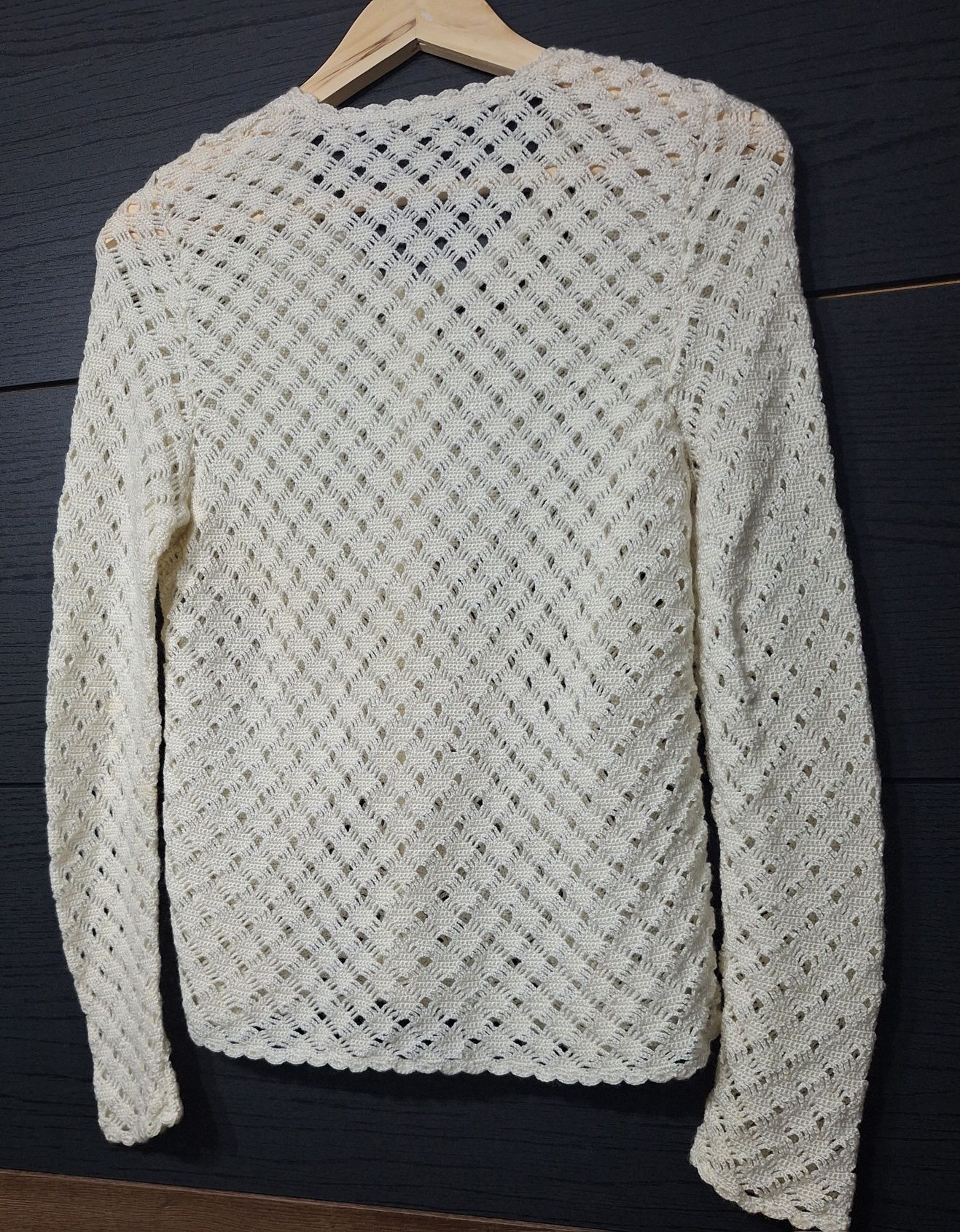 Sweter hand made na szydełku, nowy, ażurowy, ecrue rozm. S/M