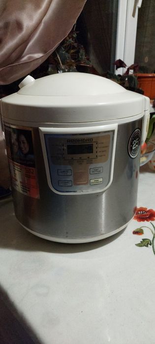 Продається мультиварка