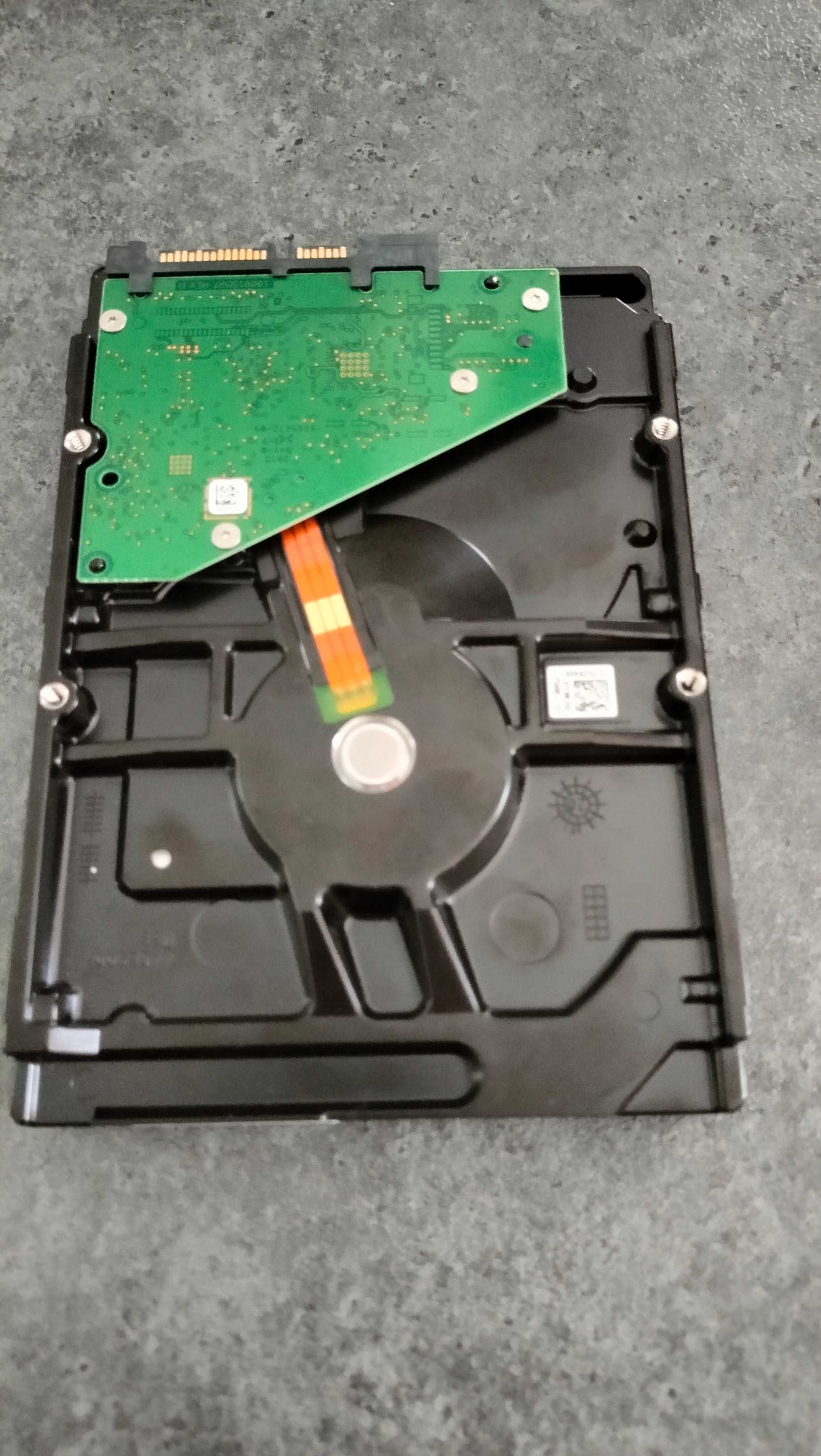 dysk Seagate skyhawk 6TB do monitoringu