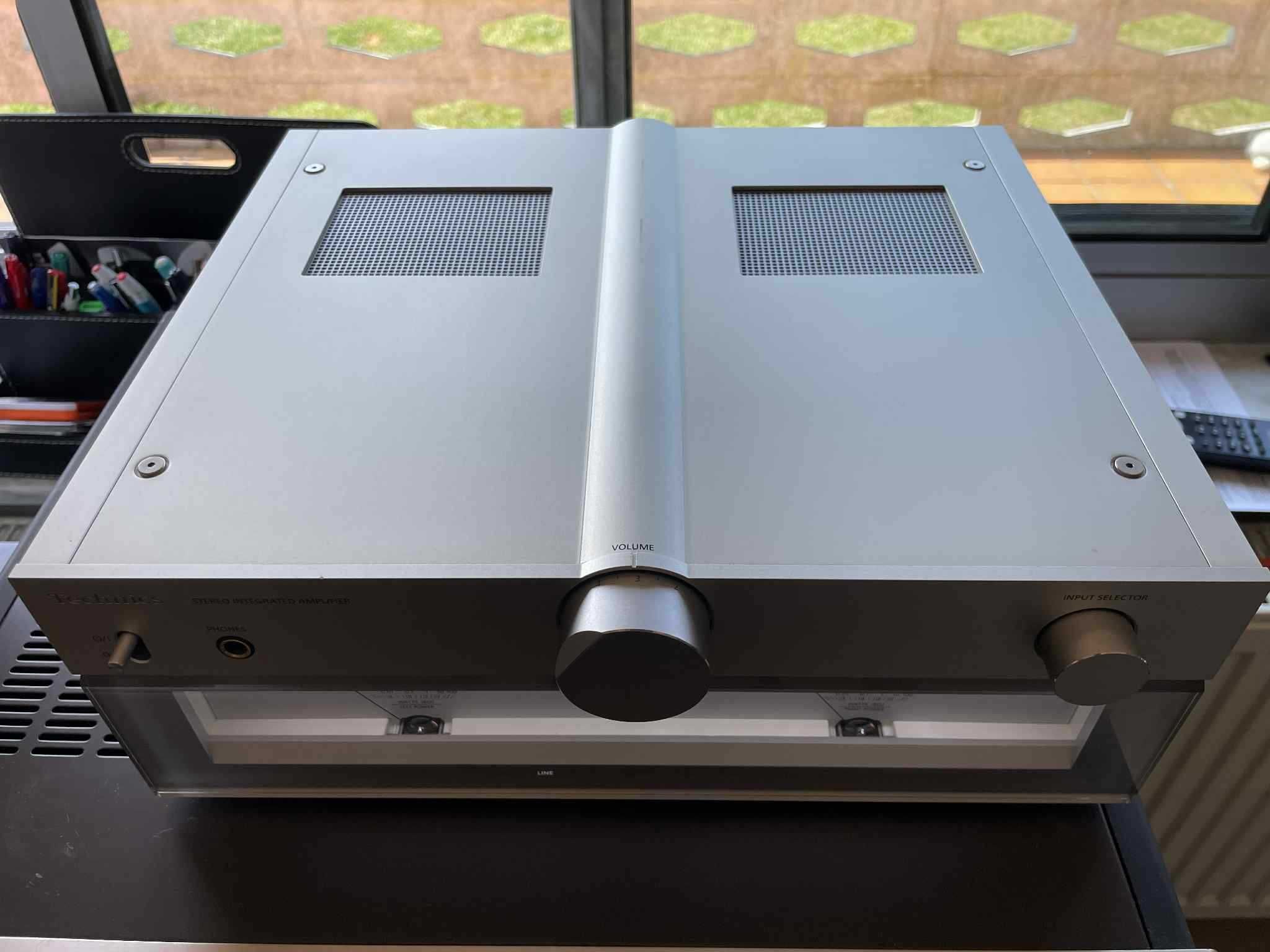 Wzmacniacz Technics SU-C700