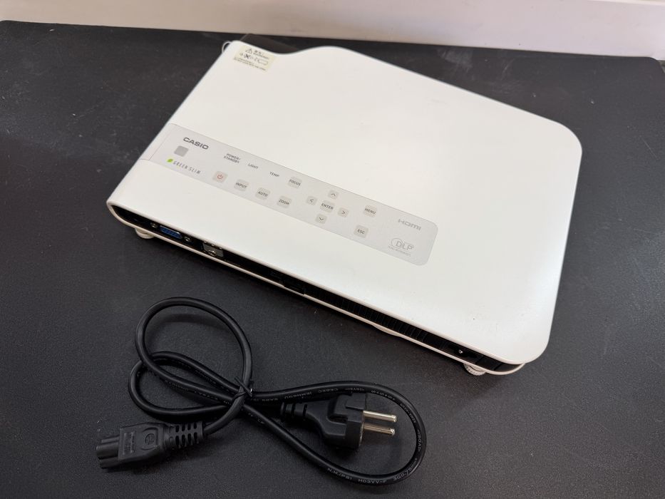 Projektor Led Laserowy Rzutnik Casio XJ-A131