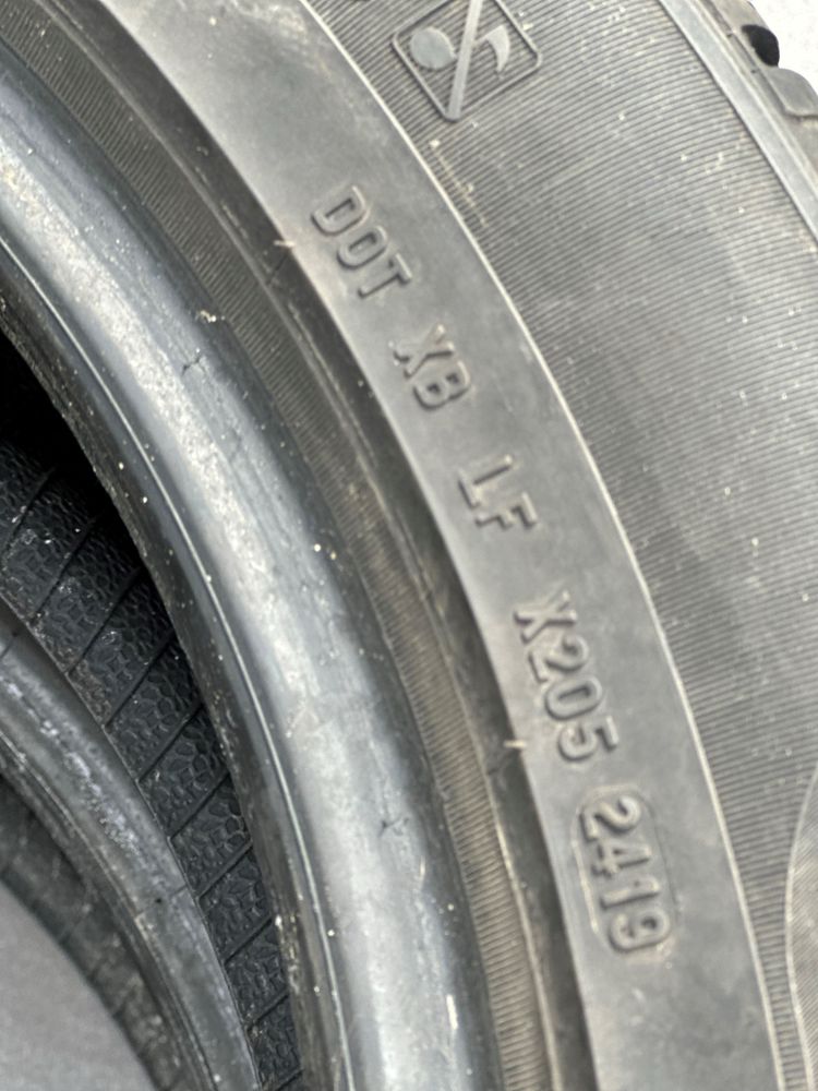 Zimowe opony Pirelli 235/50 R19 103H