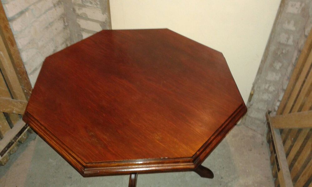 Stolik kawowy zadbany