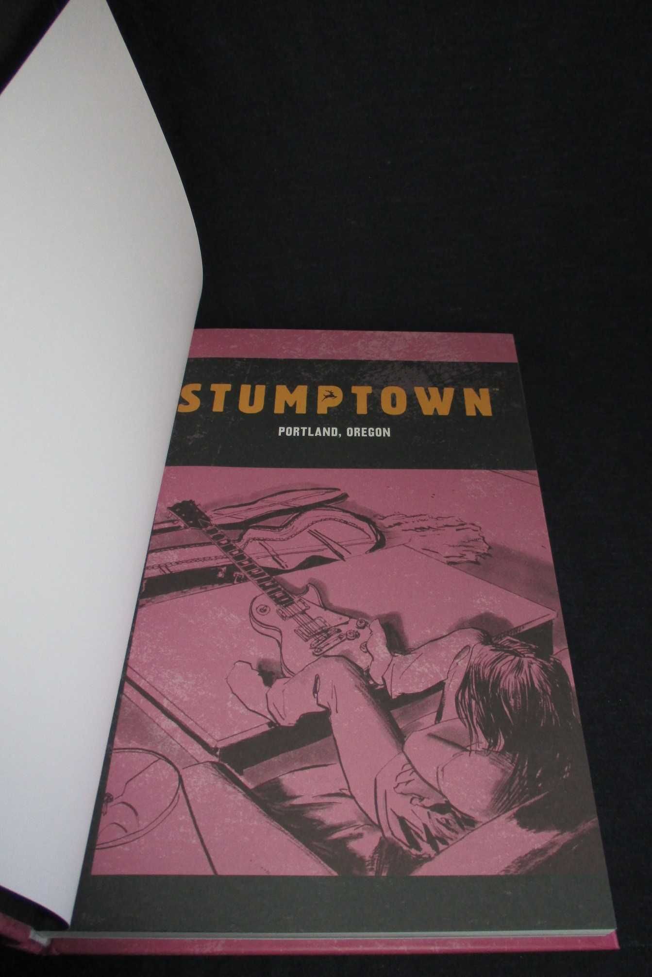 Livros BD Stumptown Greg Rucka 3 Volumes