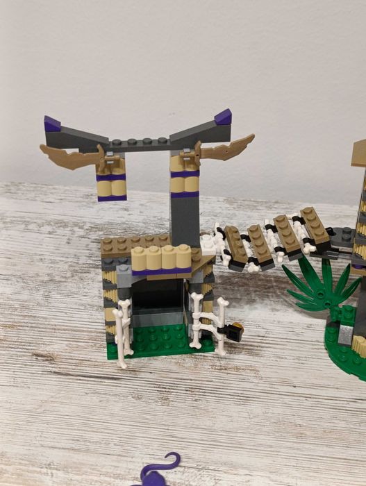 Lego 70749 Enter the Serpent (Ninjago) Wężowe wrota