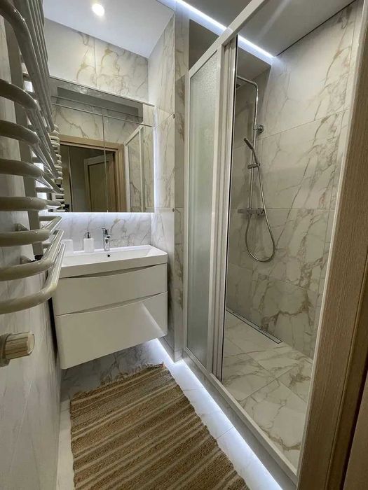 Оренда 3 кім. квартири по вул. Угорницькій