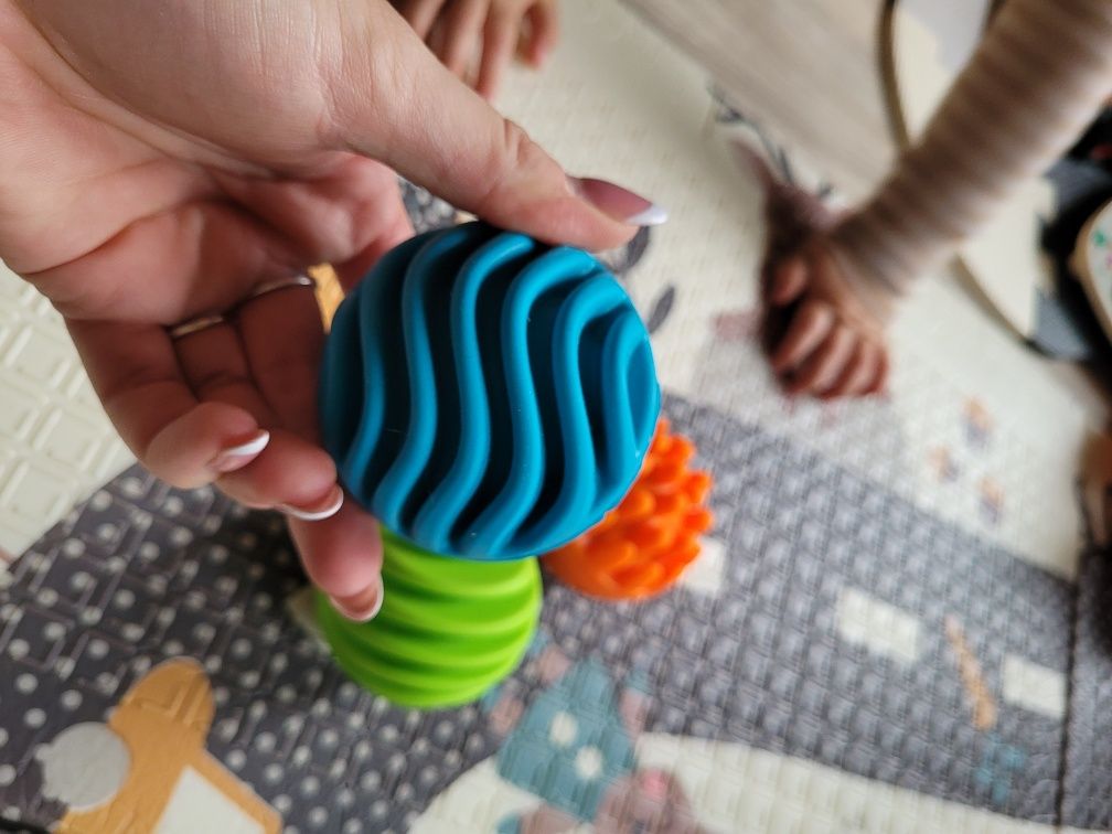 Piłki sensoryczne Fat brain toys