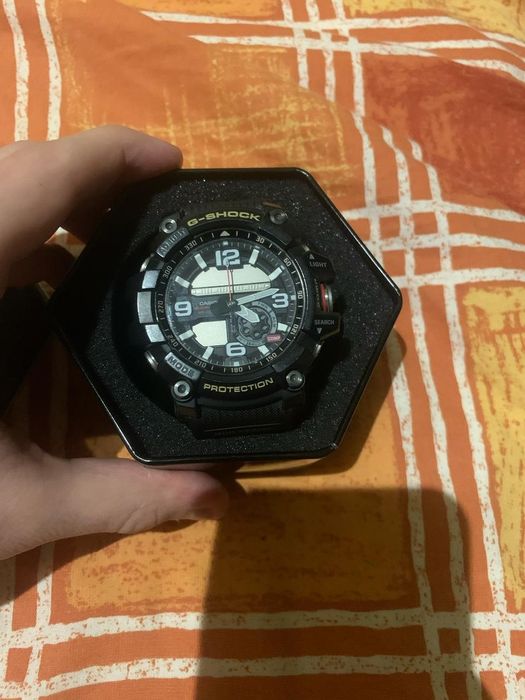 Часы Casio-g-dhock gg-1000
