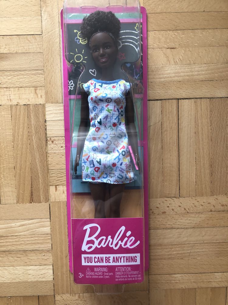 Lalka Barbie ciemnoskóra afro