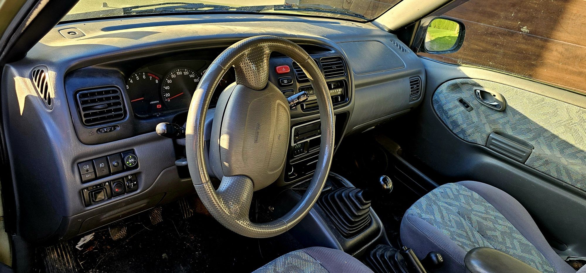 Suzuki Grand Vitara 2.0 lpg 4x4 reduktor lift