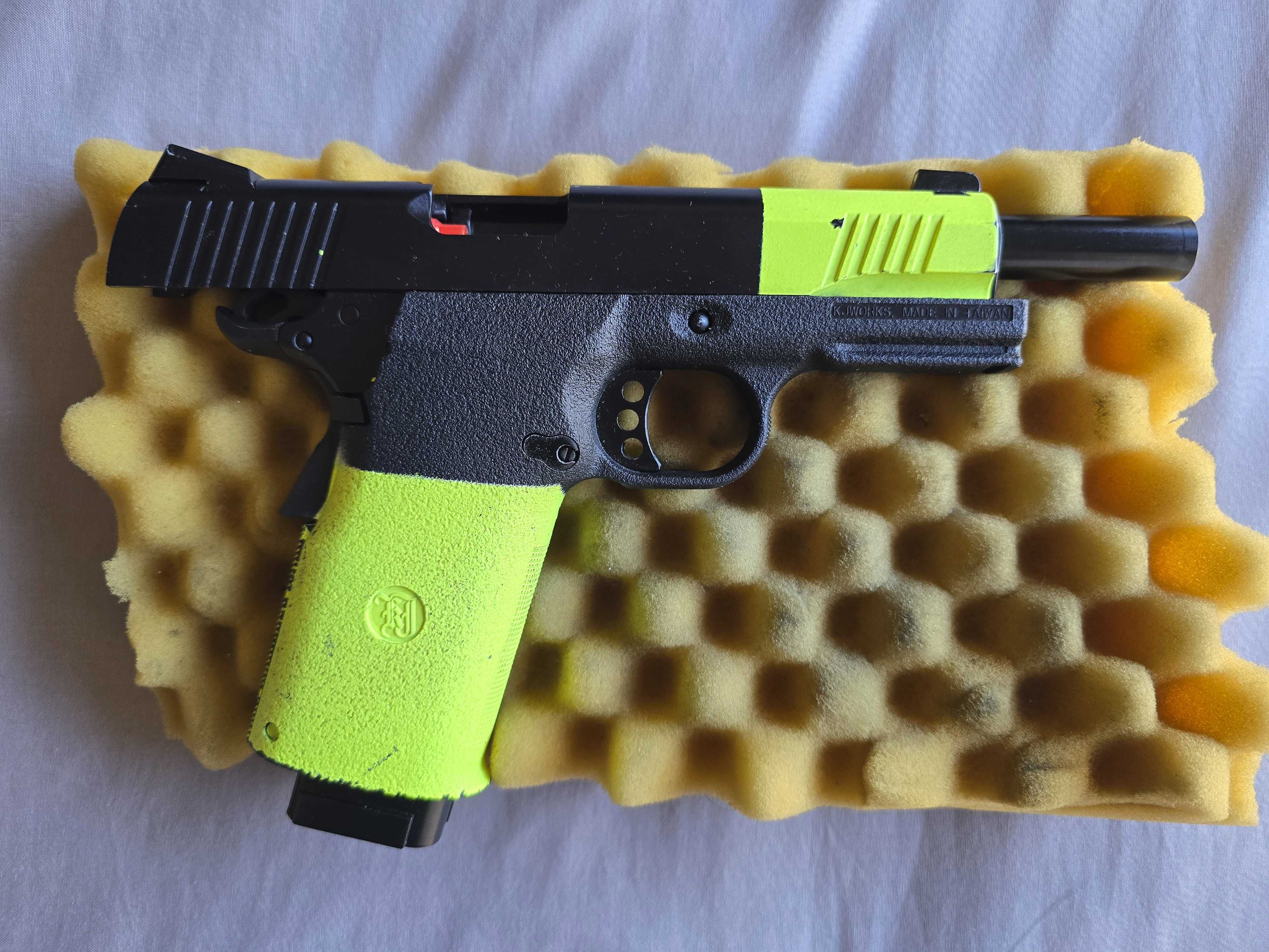 Airsoft Pistola Hi-Capa 5.1 KJW a CO2