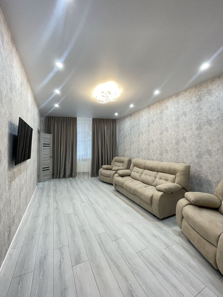 Продам срочно / 2 ком. 65 т/ Таирова / Новострой / Генераторы