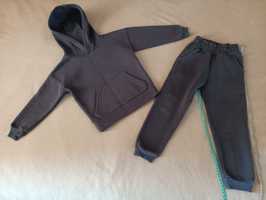 Набір одягу для хлопчика 3-4 років (флісовий костюм, гольф, джинси)
