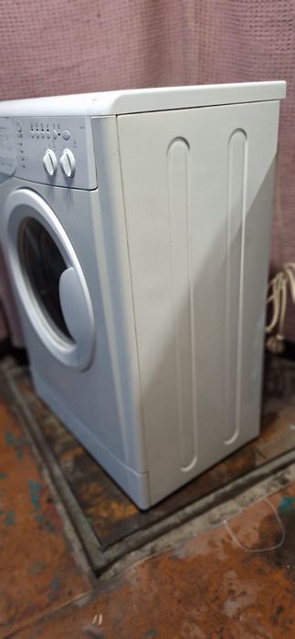 Стиральная машина indesit wisl 92