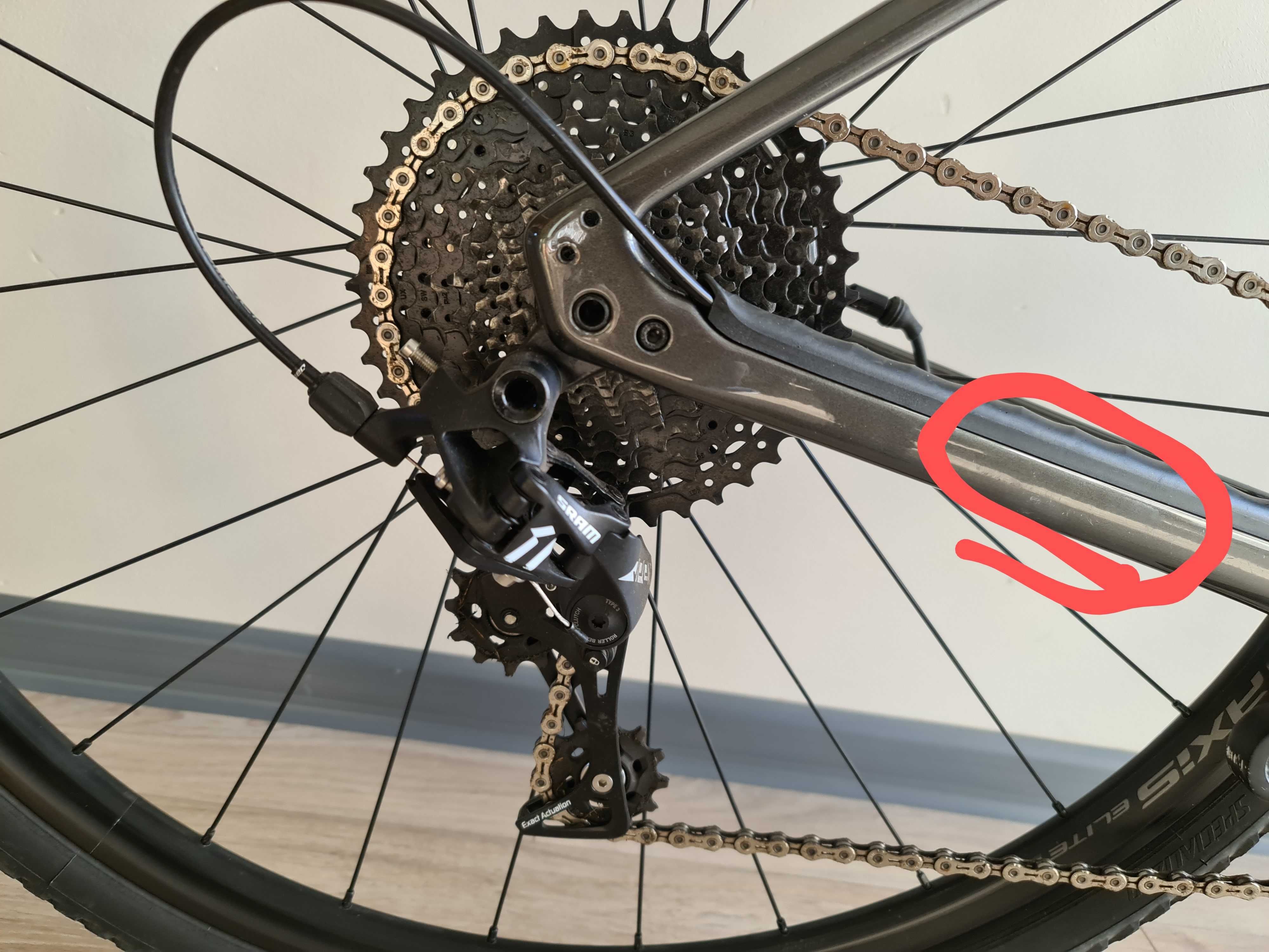 Specialized diverge base carbon gravel rozmiar 54 M