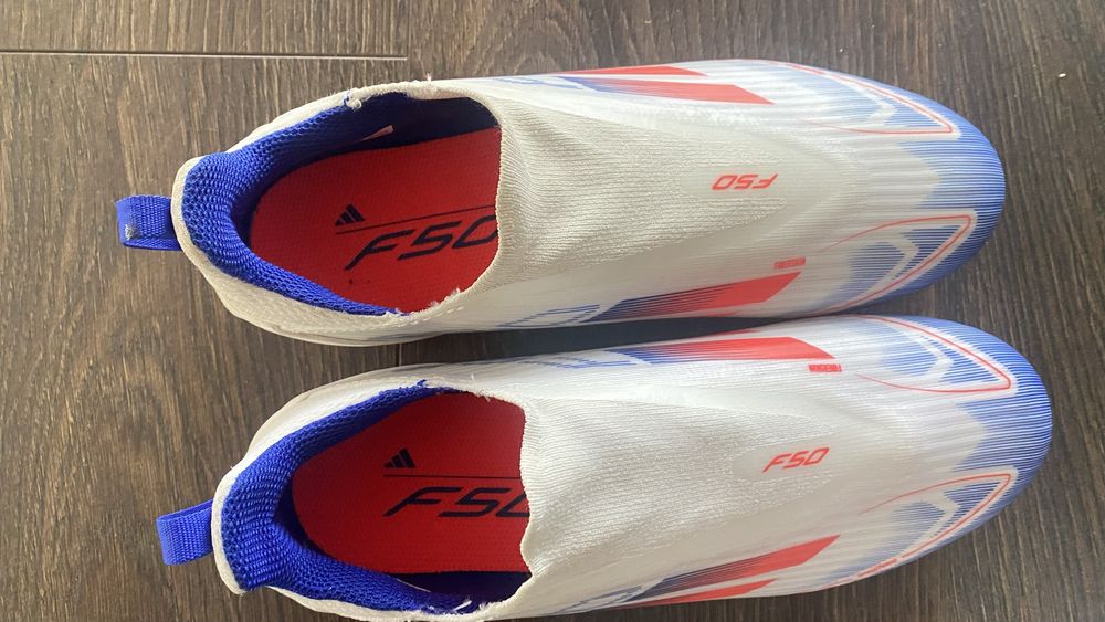 Chuteiras F50 NOVAS
