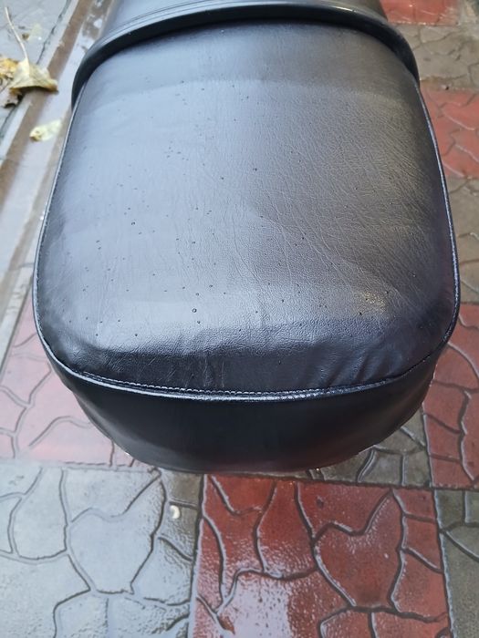 Сидіння-сідло ІЖ  4- відмінний    стан
