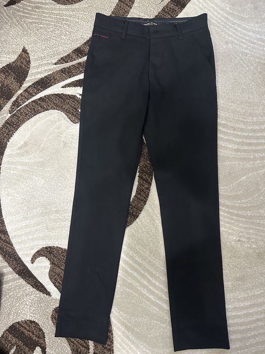 Чорні чоловічі брюки