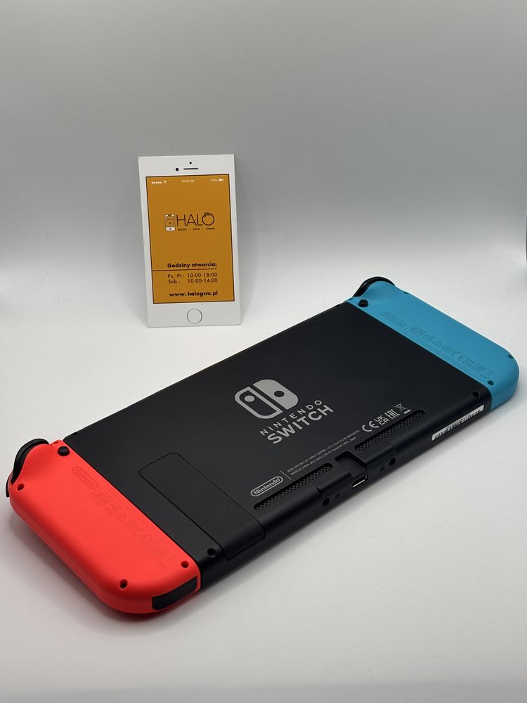 Konsola Nintedno Switch V2 Halogsm Piotrkowska 19