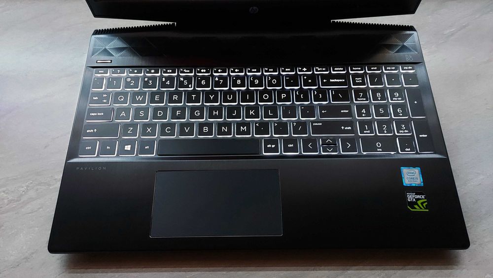 Laptop Gamingowy - i5 GTX1050-4GB SSD512GB 16GB Win11