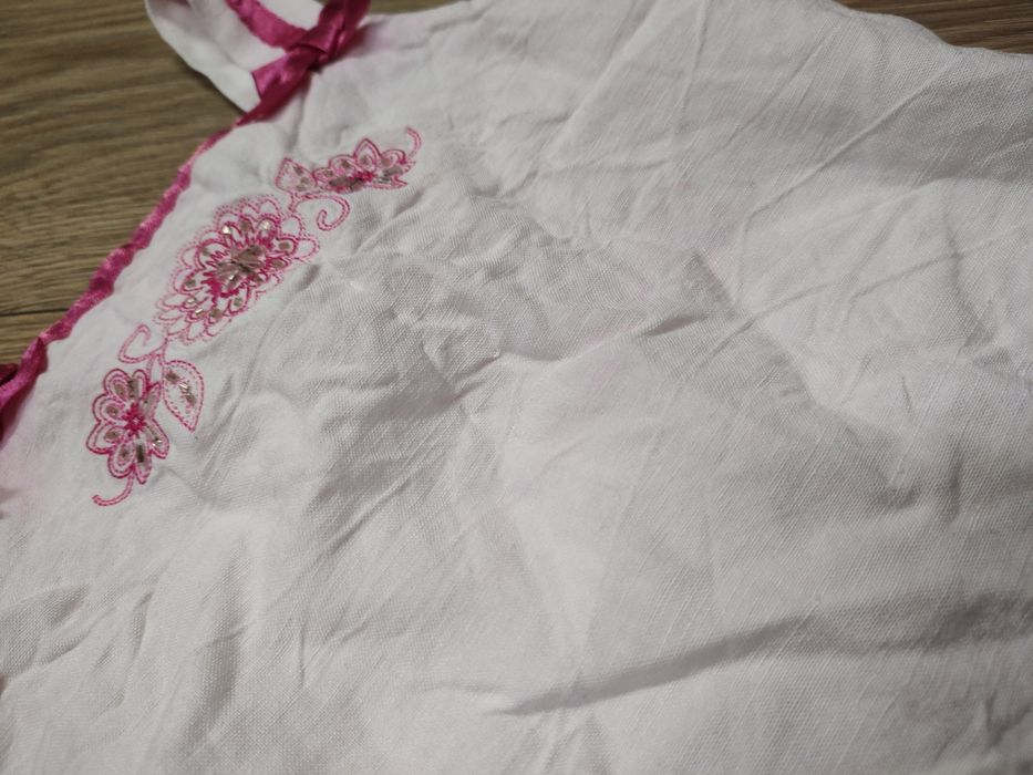 Zestaw góra i dół spódniczka i top len dziewczynka rozmiar 4-5 lat.