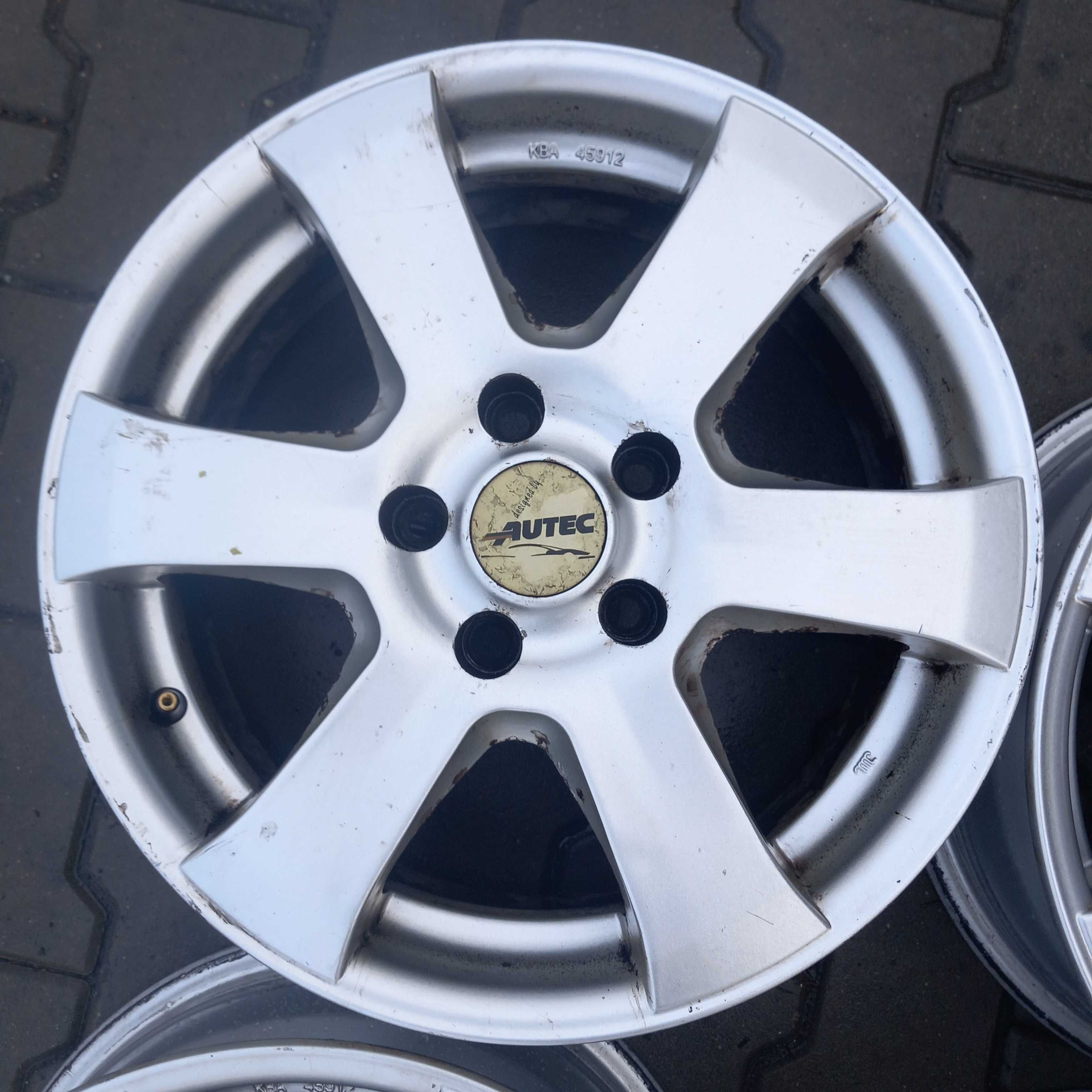 Felga Aluminiowa Autec 6,5jx16 ET40 5x112 (B1446)
